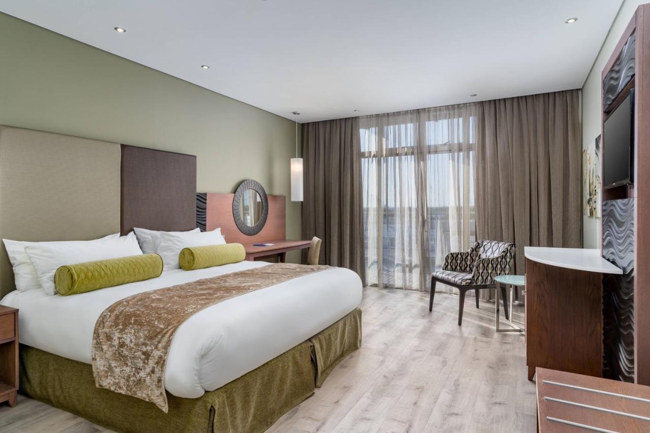 Protea Hotel by Marriott Upington Exteriör bild