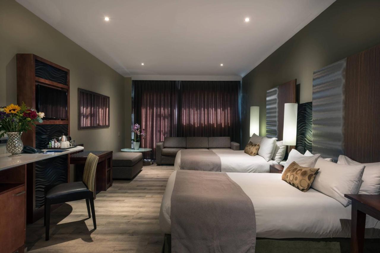 Protea Hotel by Marriott Upington Exteriör bild