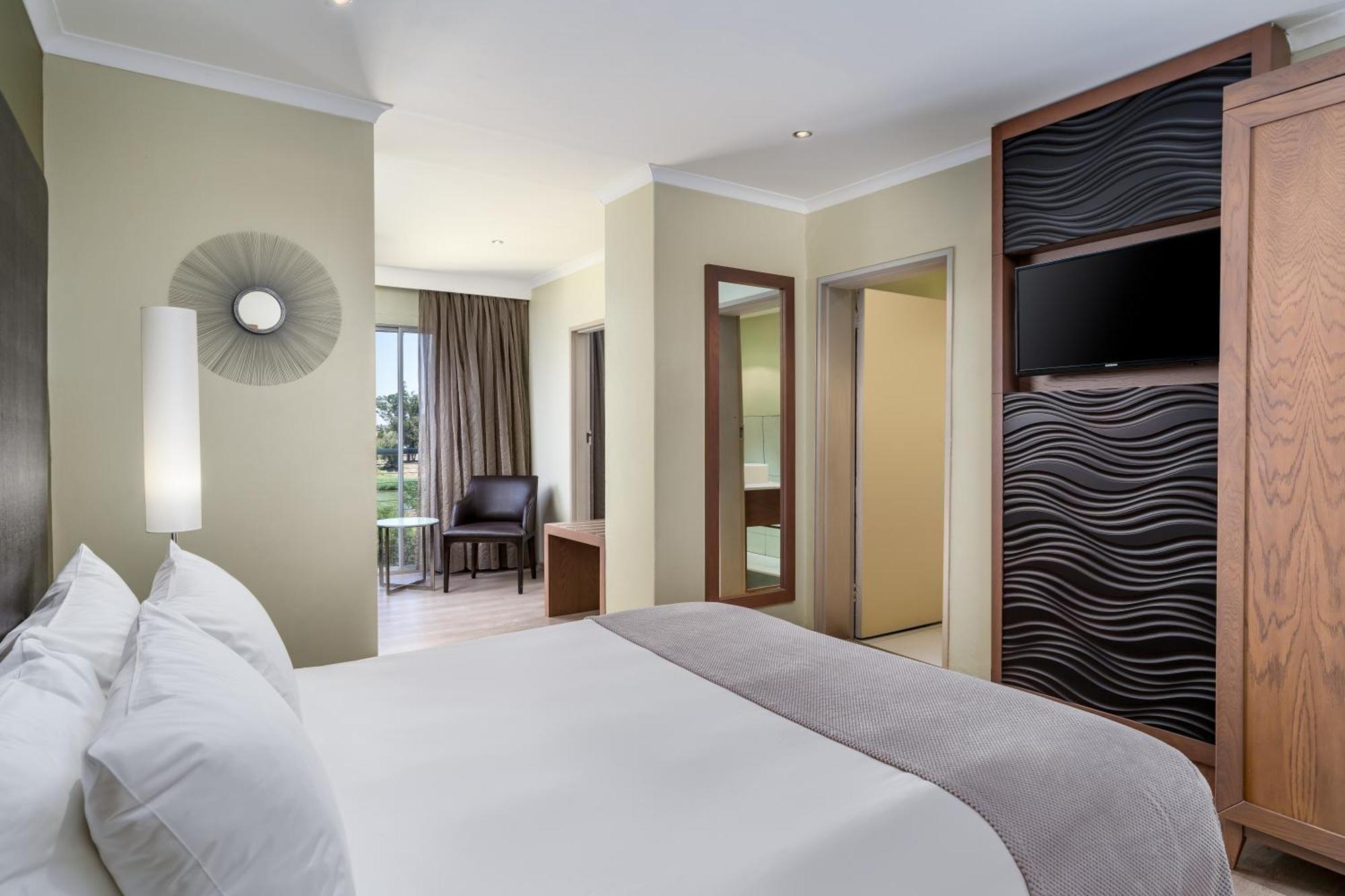 Protea Hotel by Marriott Upington Exteriör bild