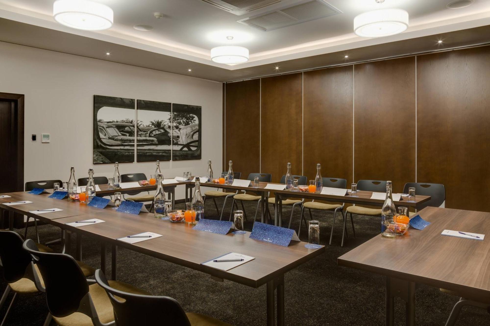 Protea Hotel by Marriott Upington Exteriör bild