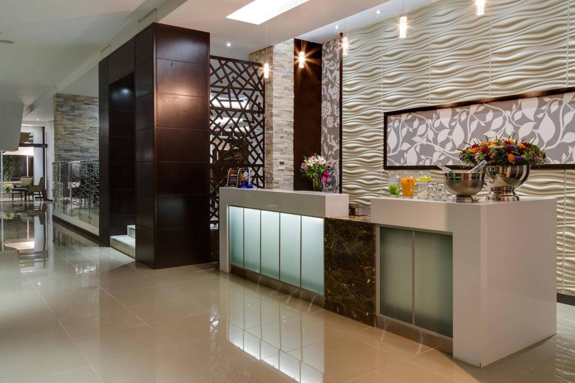 Protea Hotel by Marriott Upington Exteriör bild